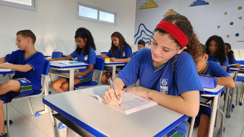 Seduc investe em 2026 mais de R$ 478 milhões para fortalecer escolas estaduais