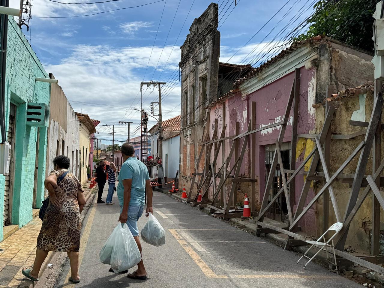 Prefeitura inicia ação para preservar fachada histórica da antiga Gráfica Pepe em Cuiabá