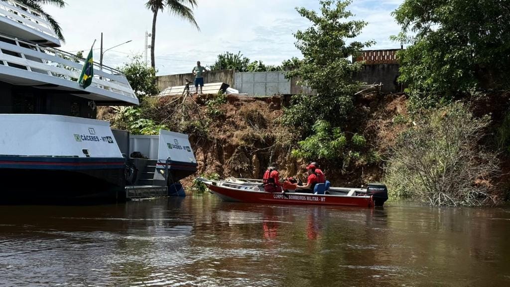 Corpo de Bombeiros reforça buscas por idoso desaparecido em Cáceres