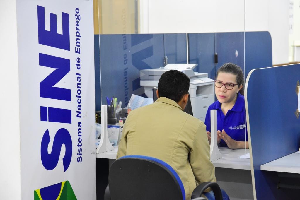Mais de 2,30 mil vagas de trabalho são disponibilizadas pelo Sine-MT