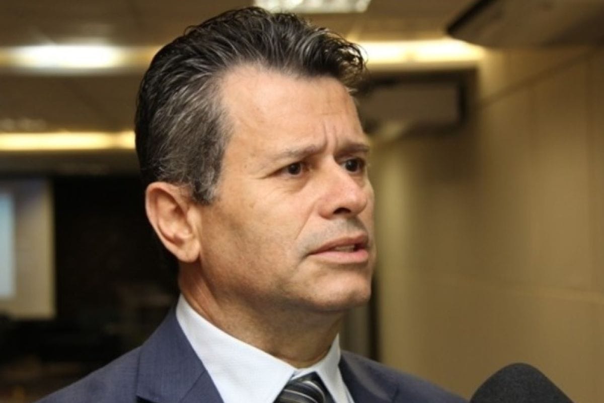 TJ-MT condena contadores por desvio de R$ 1,5 milhão na AL e anula absolvição