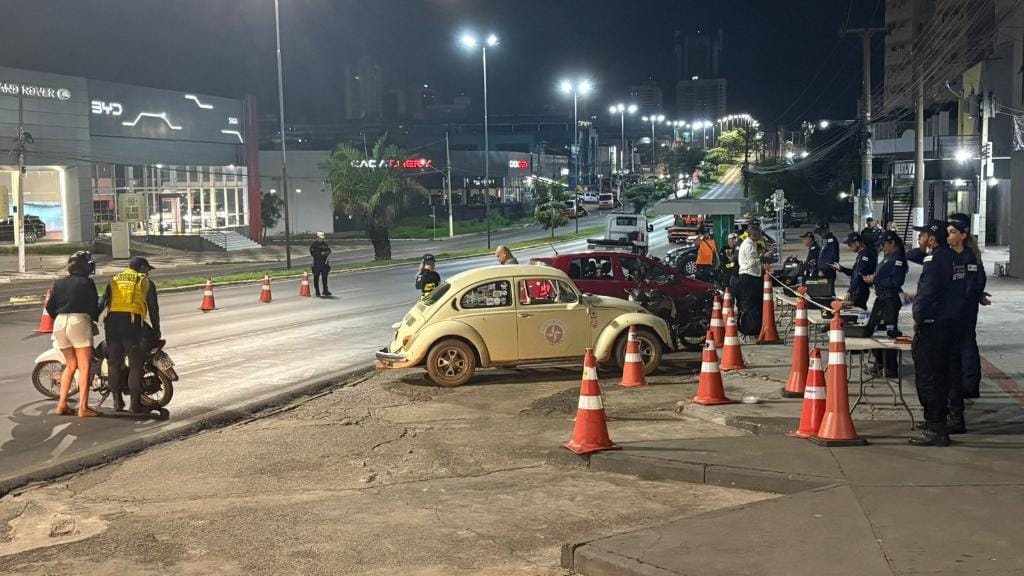 Operação Lei Seca prende cinco pessoas e remove 56 veículos em Cuiabá