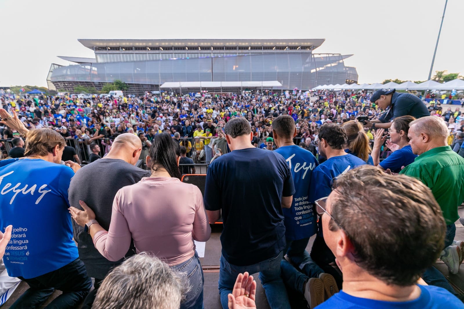 Marcha para Jesus reúne milhares de fiéis e celebra reconhecimento em Cuiabá