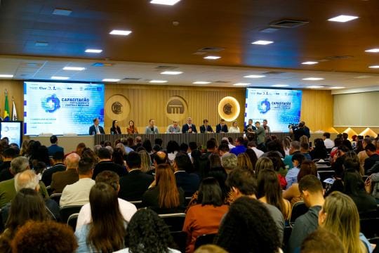 TCE-MT capacita conselheiros de saúde para fortalecer controle social nos municípios