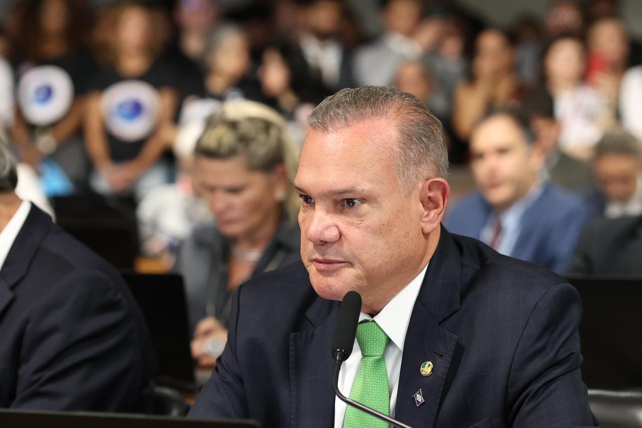 Pesquisa aponta WF na Liderança e vitória em todos os cenários de 2º turno