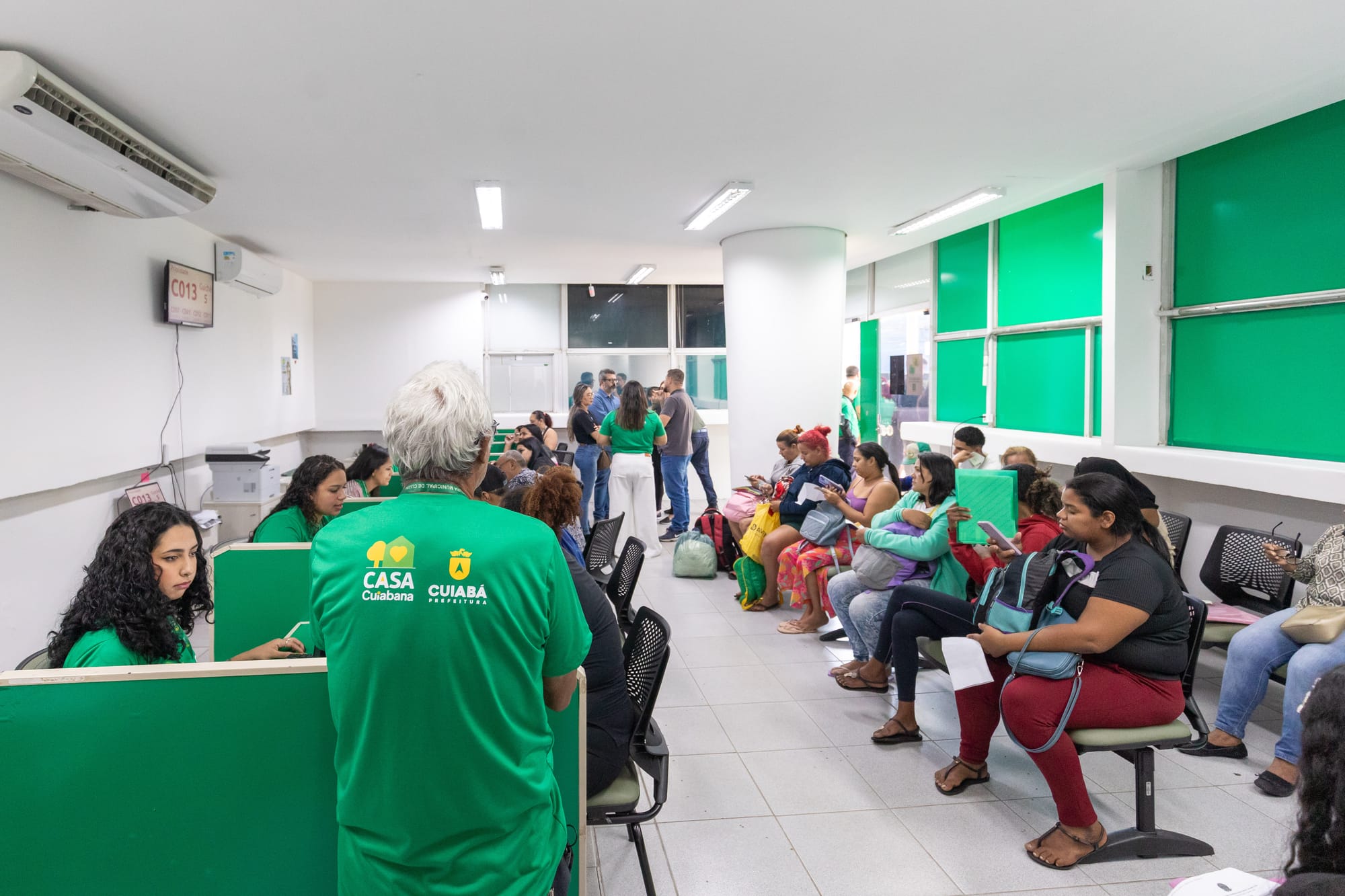 Prefeitura avança com aprovação de 1,2 mil novas moradias em Cuiabá