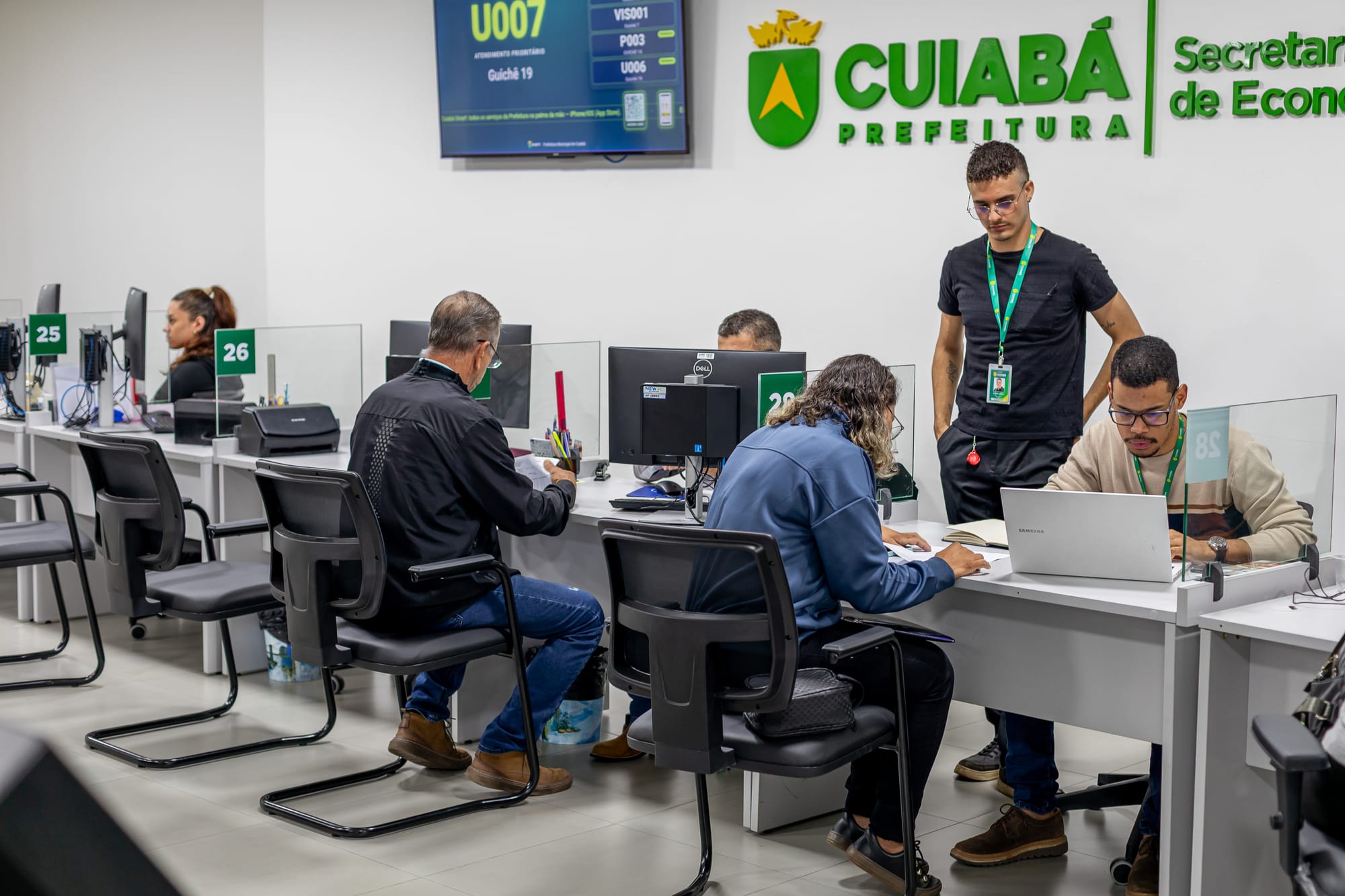 Feira de Empregabilidade reúne 1,5 mil vagas com participação do Sine Municipal