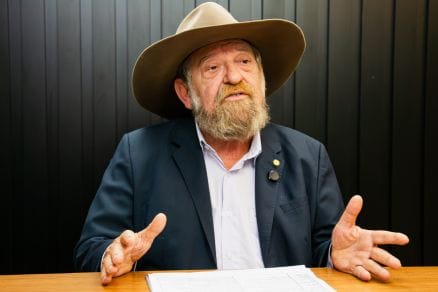 Barbudo diz que Podemos está na disputa e aponta principais adversários