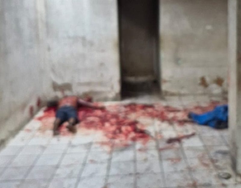 Tornozelado é encontrado morto com corte no pescoço em casa abandonada de Cuiabá