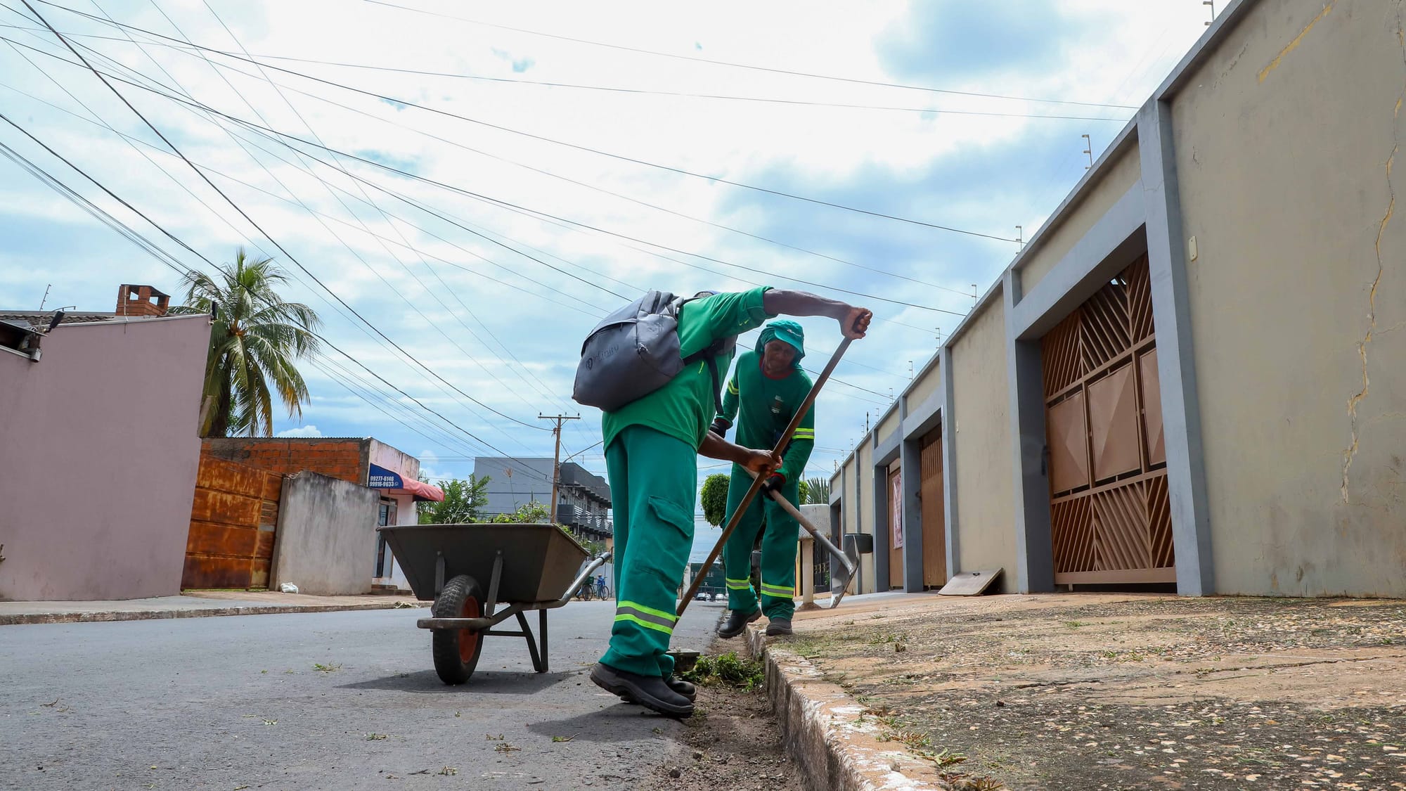 Bairros Canelas, Nova Fronteira e Marajoara recebem serviços de limpeza