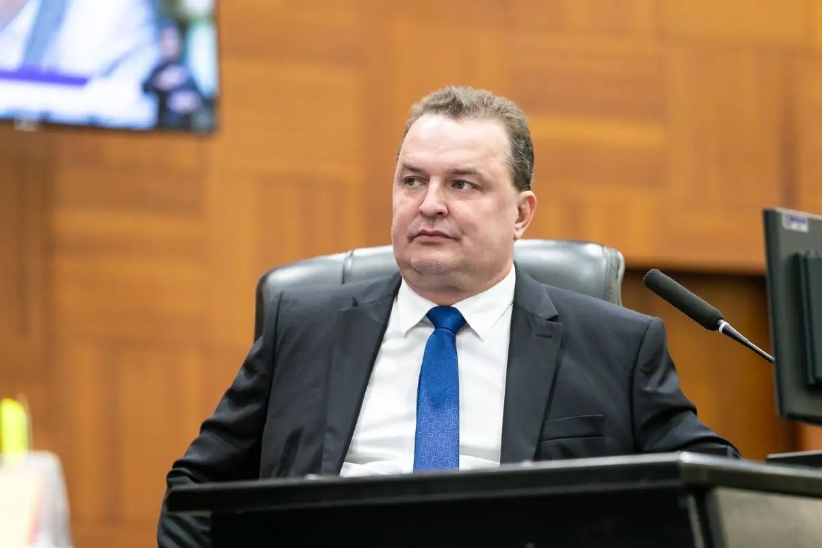"Intervenção no DAE pode ser votada no recesso", diz Max Russi