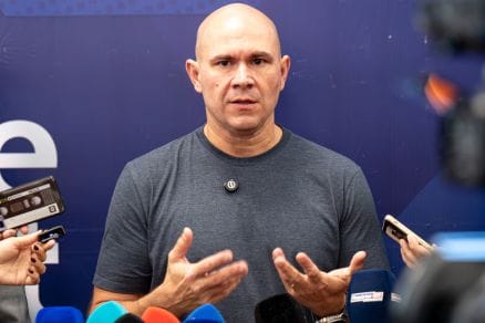 Abilio diz que ficará fora da campanha de Wellington: "Não combina comigo"