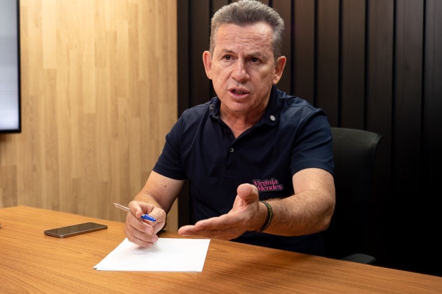 Mauro ironiza senadores de "vídeo" e dispara: "Na hora do vamos ver, é uma gazela"