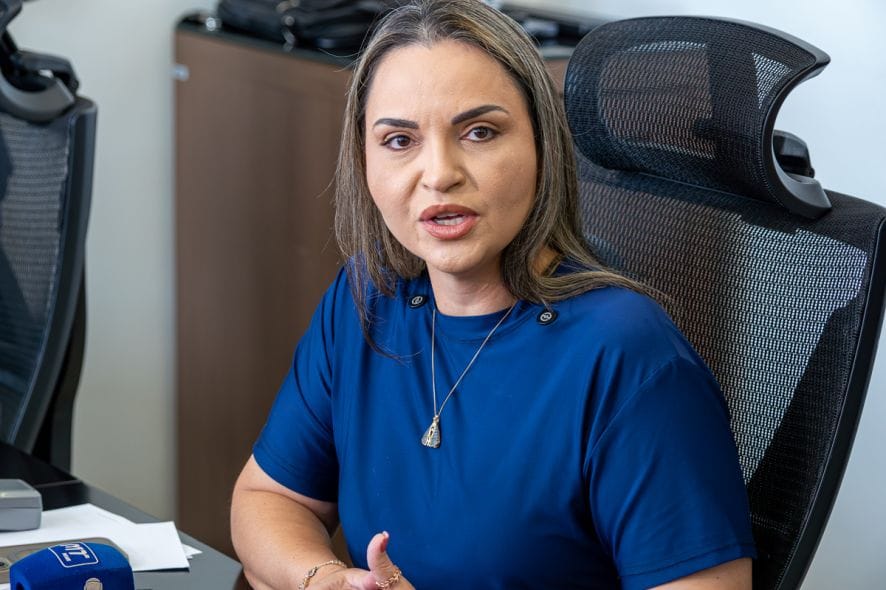 Vânia Rosa nega crise e diz que desistência de candidatura foi decisão pessoal