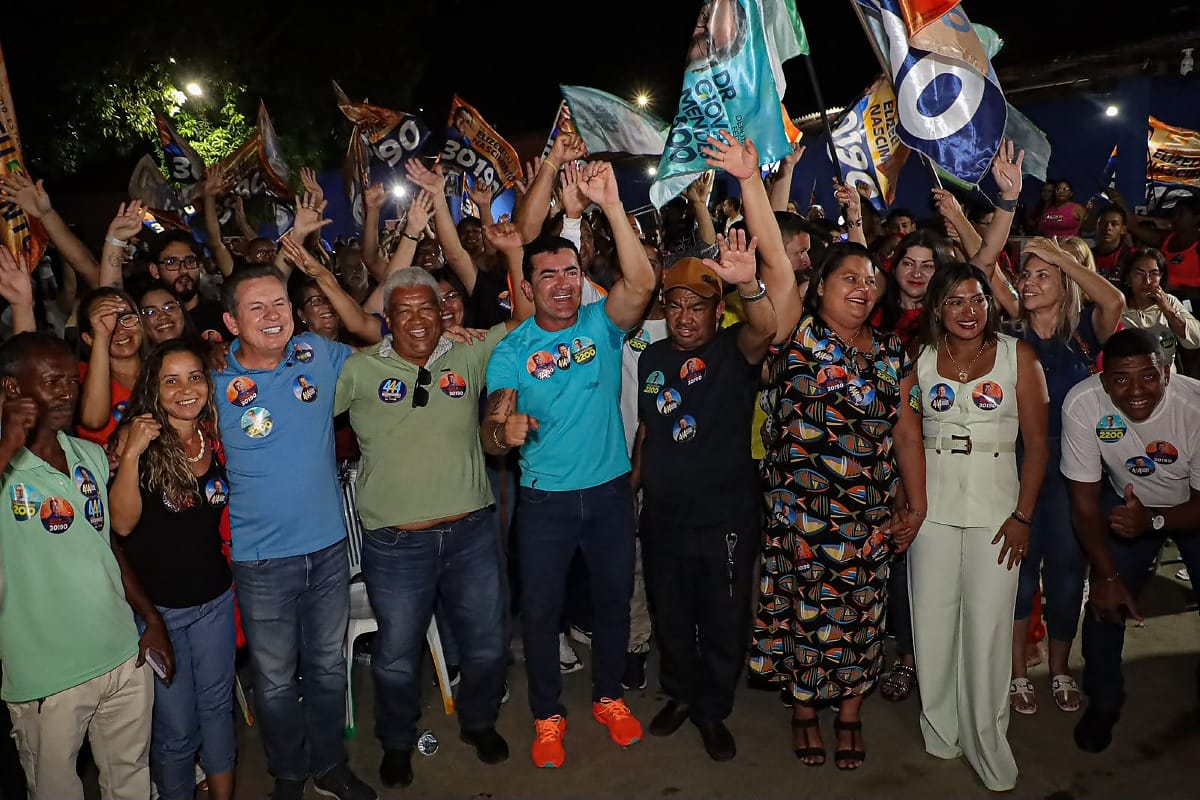 Mauro Mendes declara apoio à reeleição de Elizeu Nascimento em lançamento de campanha
