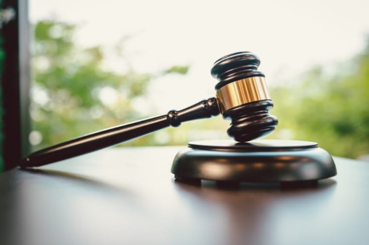 Justiça determina acolhimento de dois irmãos e fixa pensão provisória