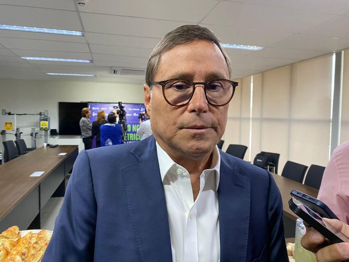 Mauro Carvalho deixa Casa Civil após ser alvo da PF