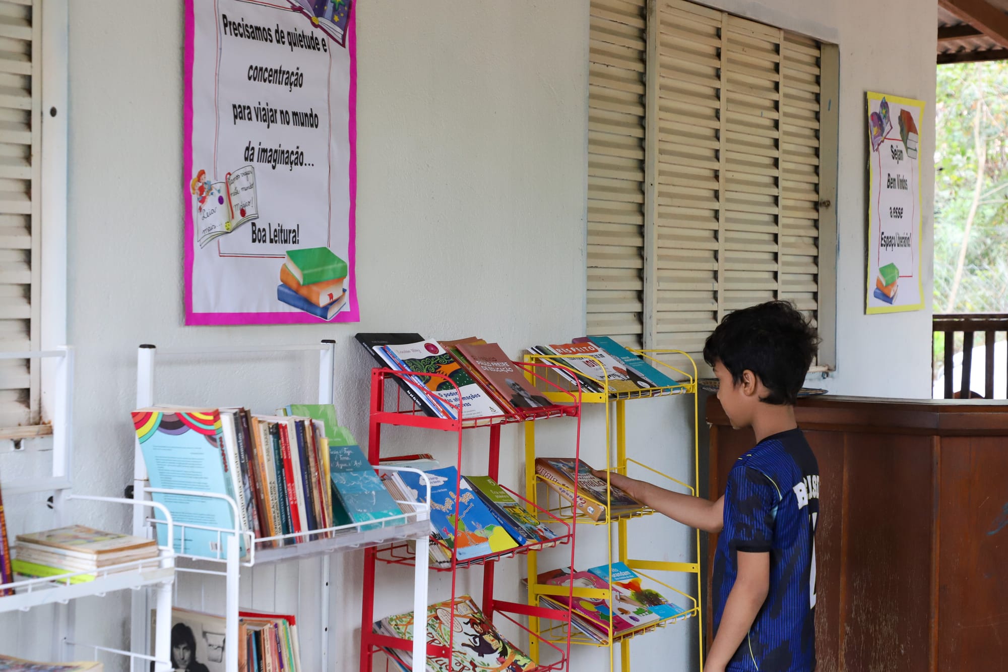 Comunidade do Formigueiro inaugura biblioteca comunitária em Várzea Grande