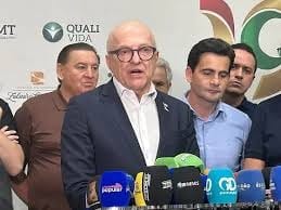 Pesquisas apontam baixo crescimento de Pivetta mesmo com a “máquina na mão”
