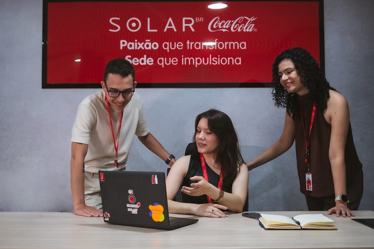 Solar Coca-Cola abre vaga de trainee em MT com salário de R$ 7,5 mil