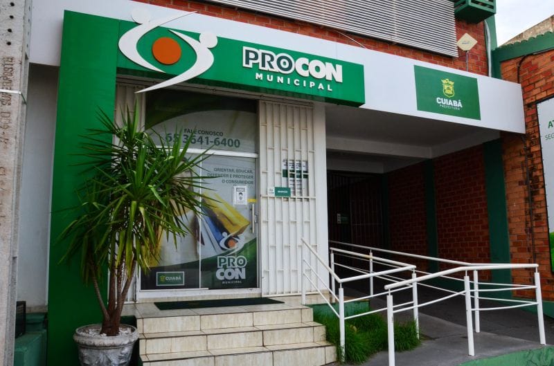 Procon integra operação para combater preços abusivos de combustíveis
