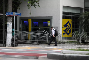 Banco do Brasil registra calote de R$ 3,6 bilhões de uma única empresa e vê inadimplência subir