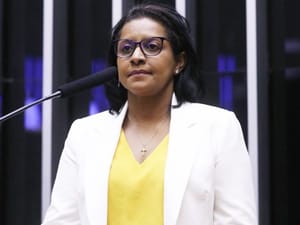 “Esgoto da sociedade”: fala de Erika Hilton amplia tensão após cobrança de Gisela Simona