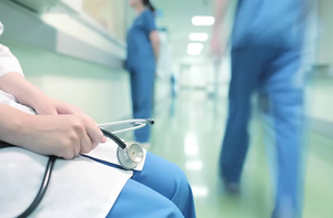 Clínica é condenada a pagar mais de R$ 111 mil a médico por plantões não quitados