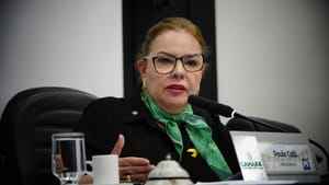 Presidente da Câmara diz que nova regra combate vulnerabilidade no transporte noturno