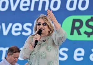 TCE mira licitação de R$ 2,4 milhões e cobra explicações de prefeita em MT