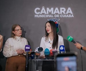 Janaina sinaliza apoio à reeleição de Paula na Câmara de Cuiabá