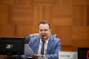 Russi defende ampliação da conscientização sobre fibromialgia