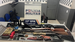 Polícia Militar prende dois homens e apreende cinco armas de fogo em Vila Rica
