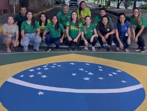 Vereadora Michelly apoia ação que devolve o clima da Copa à rua do Pedregal
