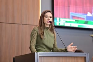 Michelly confirma pré-candidatura à AL pelo União e aguarda definição entre Pivetta e Jayme ao Governo