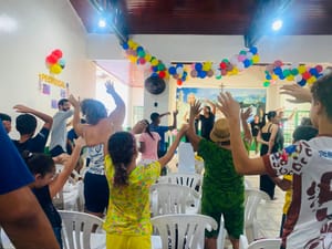 Conexão de Gerações movimenta CCIs de Cuiabá com atividades entre crianças e idosos