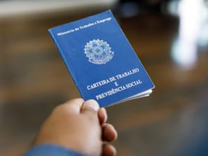 Sine de Cuiabá oferece 440 vagas nesta semana, com salário de até R$ 10.993,22 para engenheiro civil