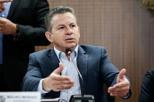 Mauro Mendes rejeita "já ganhou" de Jayme Campos e diz que voto de convencionais deve ser respeitado