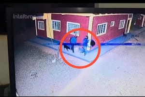 Dupla invade fazenda e usa videochamada para identificar vítima antes de execução em Guiratinga