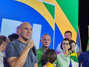 Abilio deixa Wellington fora das prioridades e diz que foco será eleger Flávio, Medeiros e Samantha