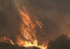 Incêndio próximo a Madri é considerado fora de controle