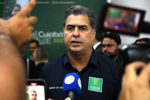 Justiça mantém cobrança de R$ 950 mil contra Emanuel por dívida de campanha de 2020