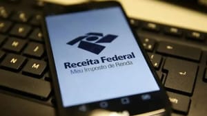 Receita paga terceiro lote do Imposto de Renda nesta sexta; confira quem recebe