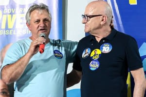 Dilmar acusa Fagundes de não ter feito nada por MT e pede votos para Pivetta