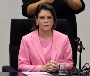 Coronel Fernanda rebate Abilio após críticas: “Porcaria estava do lado de lá”
