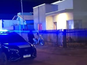Criminoso arromba casa e executa homem a tiros na frente da esposa