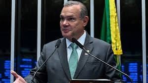 Coligação de Fagundes pede ao TRE-MT para barrar candidatura de Pivetta