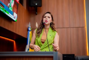 Michelly rebate fala de Nininho sobre falta de preparo em mulher para vice ao Governo