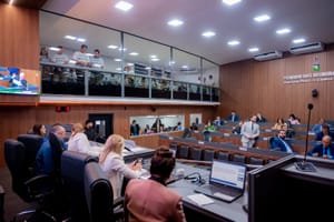 Câmara aprova por unanimidade projeto que garante área do Shopping Popular
