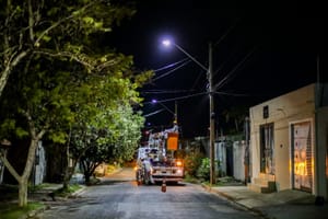 Cuiabá troca 681 pontos de iluminação por LED no Santa Terezinha